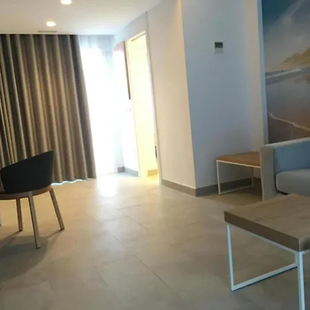 Deluxe Pool View Con Todo Incluido, Wifi, Piscina, Cerca De La Playa Apartman Corralejo